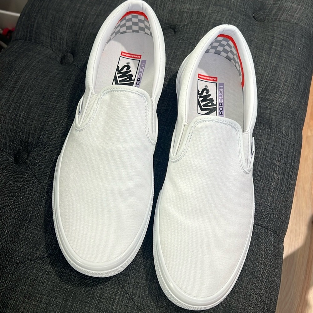 Classic Slip-On True White Vans